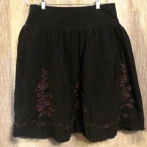 Zara Black Floral Embroidered Midi Skirt - Size M
